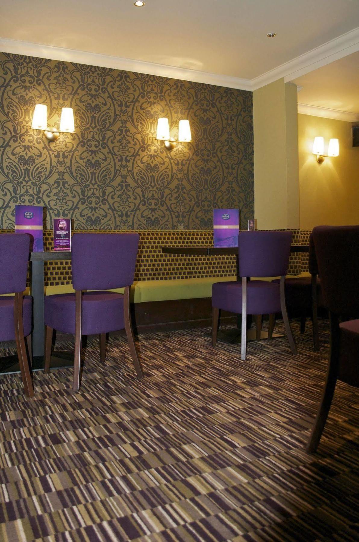 Lochway Hotel Dumbarton Exterior foto